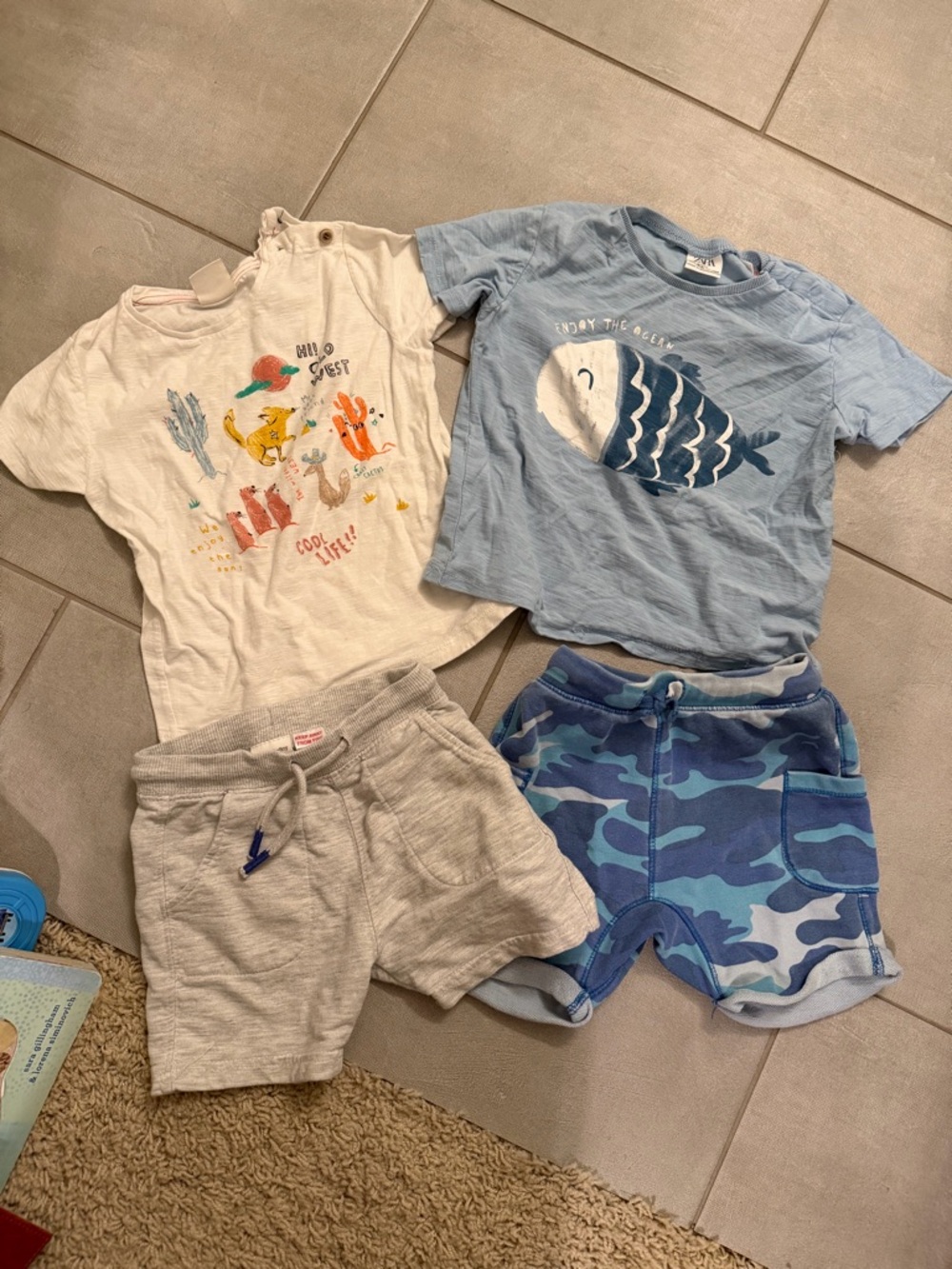 Zara boys size 3-4 years play condition bundle - 2 tees and 2 pairs of shorts